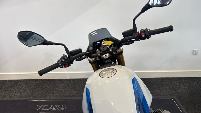 BMW R12 GS (25MY)